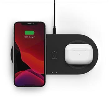 Belkin BOOST CHARGE™ Qi Duální 15W Bezdrátová plochá nabíječka, černá