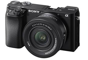 SONY ILCE-6400A APS-C + + E 18-135 mm OSS II
